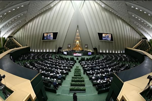 ۷ خرداد ، تولد قانون‌گذاری نوین در جمهوری اسلامی ایران