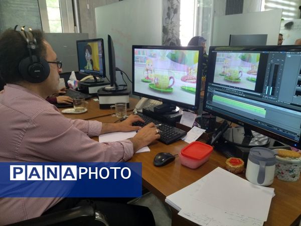 بررسی تاثیر پیشرفت علم و فناوری در صدا و سیما توسط دانش‌آموز خبرنگاران