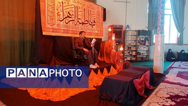 برگزاری مراسم تشییع نمادین پیکر حضرت فاطمه(س)در امامزاده سید محمد(ع)کاشمر