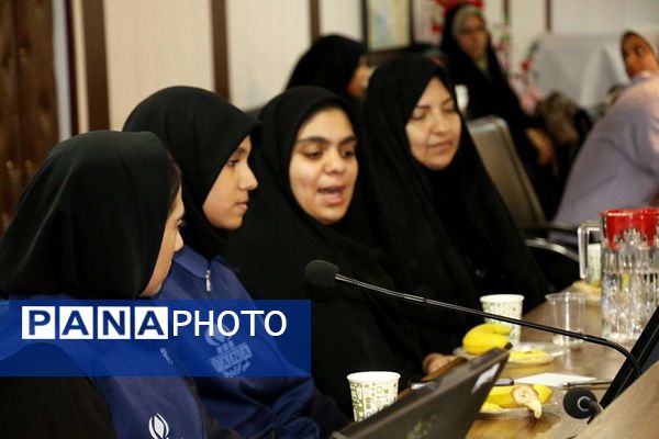 مراسم تجلیل از خبرنگاران دانش آموز