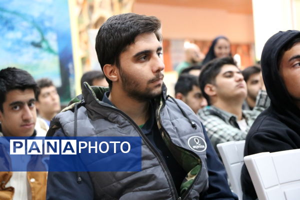 اختتامیه قطبی جشنواره  فرهنگی و هنری امید فردا در مشهد