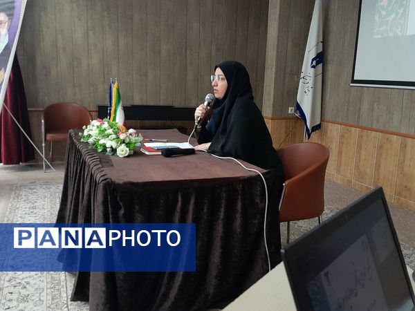 مجمع عمومی انجمن اولیا و مربیان دبیرستان مصلی نژاد حضرت زهرا(س)