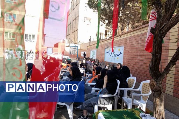 برگزاری المپیاد ورزشی دورن‌مدرسه‌ای در مدرسه حضرت خدیجه(س)بهارستان‌دو