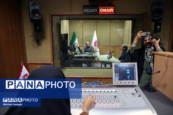 افتتاحیه رادیو مقاومت