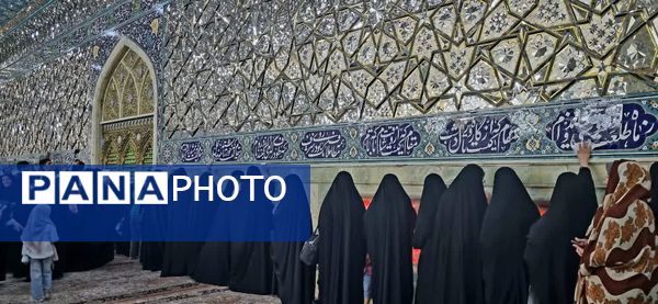 غبارروبی حرم حضرت معصومه(س) با حضور اصحاب رسانه