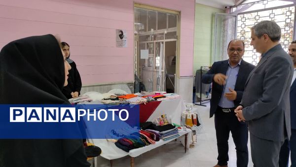 فرماندار کاشمر از نمایشگاه معلولان و مراکز حساس شهرستان بازدید کرد