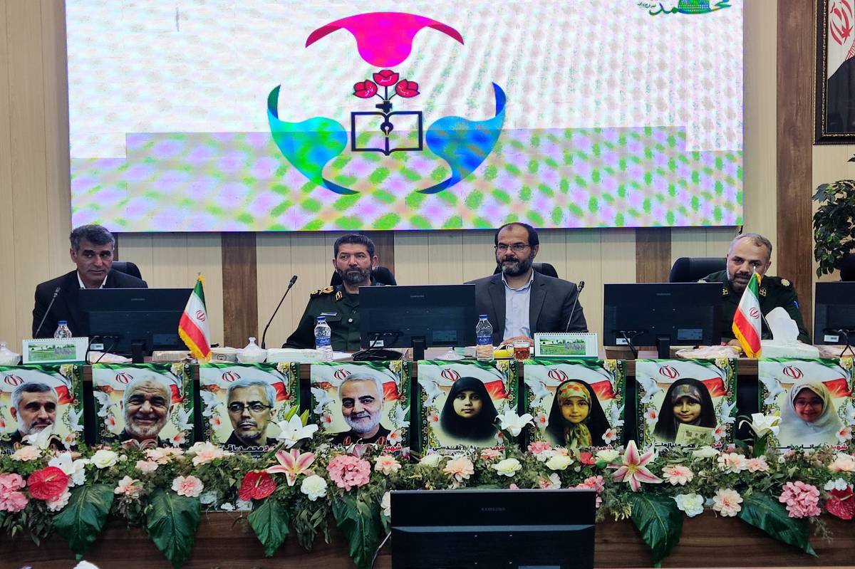 فرهنگیان در پاسداری از ارزشها و آگاهیبخشی نسل آینده نقش بیبدیلی دارند