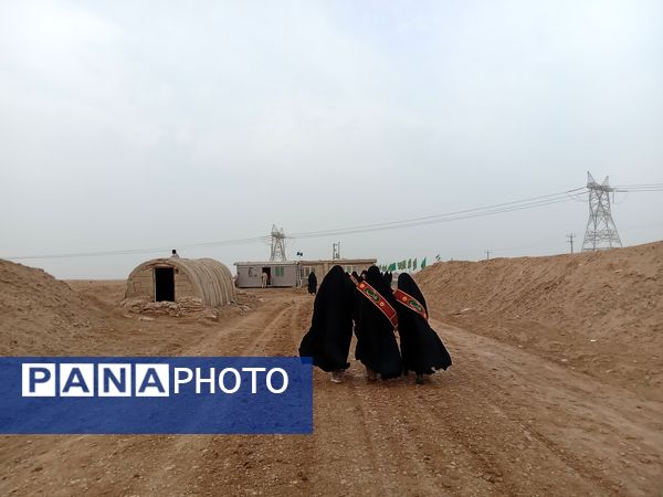 بازدید دانش آموزان خادم الشهدا از شلمچه