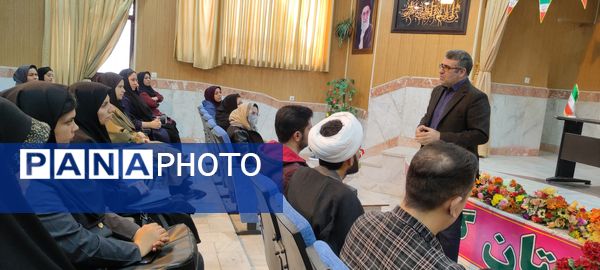 کارگاه آموزشی نماد در شیروان