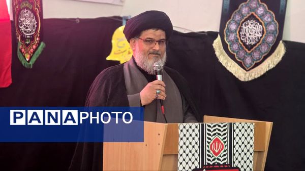 جلوه‌ای ماندگار از ارادت دانش‌آموزان بافق به شهدا