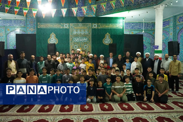 کانون اشراق، میزبان اعتکاف دانش‌آموزی در مسجد جامع بازار