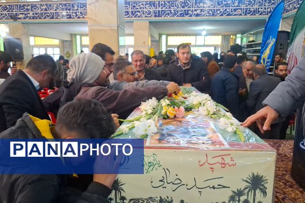 مراسم بزرگداشت سردار شهید حاج قاسم سلیمانی در گلزار شهدا شیراز 