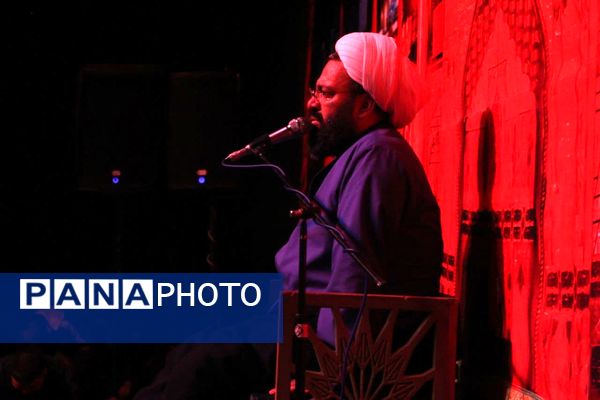 مراسم شب های لیله القدر در دانشگاه پیام نور بجنورد و در جوار مزار شهدای گمنام 