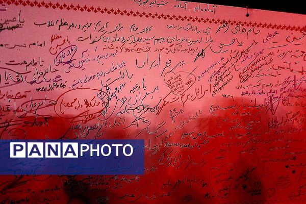 انفجار شور حسینی در قلب تهران؛ نوجوانان میدان آزادی را عاشورایی کردند