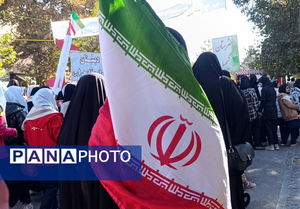 راهپیمایی سیزده آبان در شهرستان نیشابور