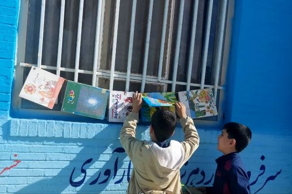 کتاب؛ ماندگارترین چراغ دانایی 