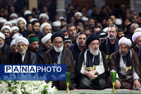 آیین شمعدان‌گردانی و خطبه خوانی شام رحلت حضرت معصومه(س)