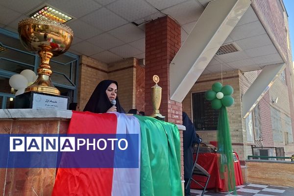 برگزاری انتخابات انجمن‌های ورزشی در دبیرستان زینبیه۲ شهریار