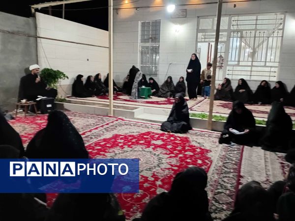 عزاداری بانوان روستای نقاب در ایام محرم