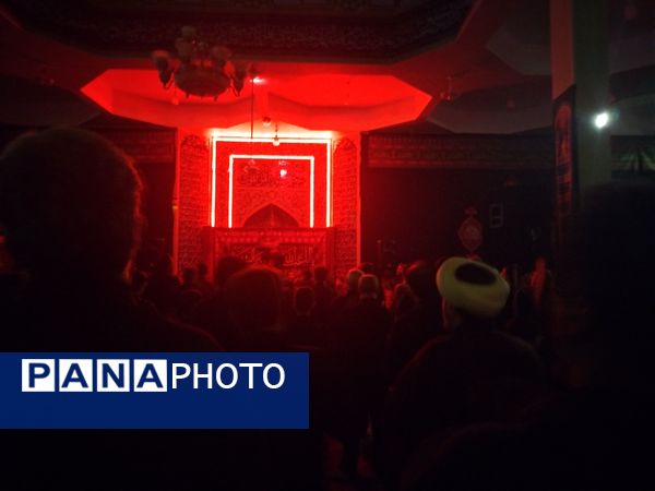 عزاداری به مناسبت شب عاشورا در مسجد حضرت صاحب الزمان(عج)