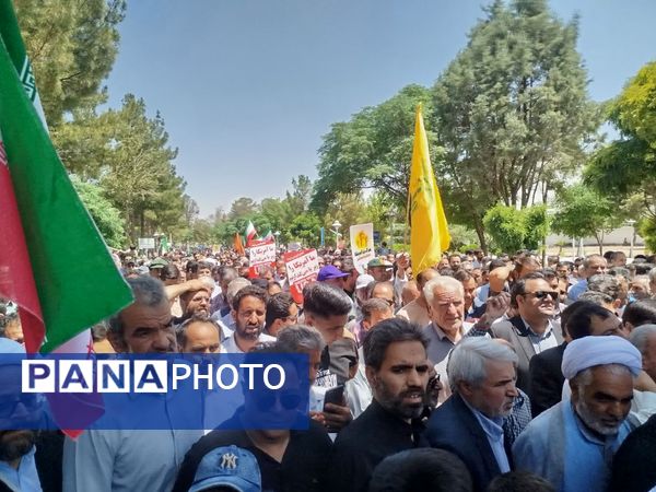 با هدف محکومیت جنایات رژیم کودک کش اسرائیل راهپیمایی جمعه خشم در کاشمر برگزار شد