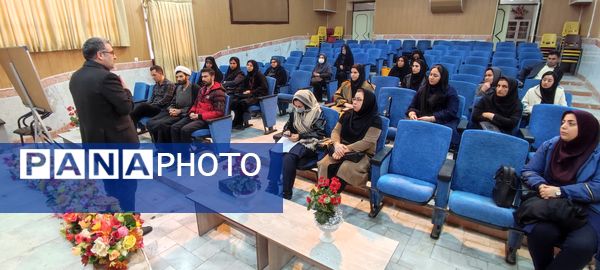 کارگاه آموزشی نماد در شیروان