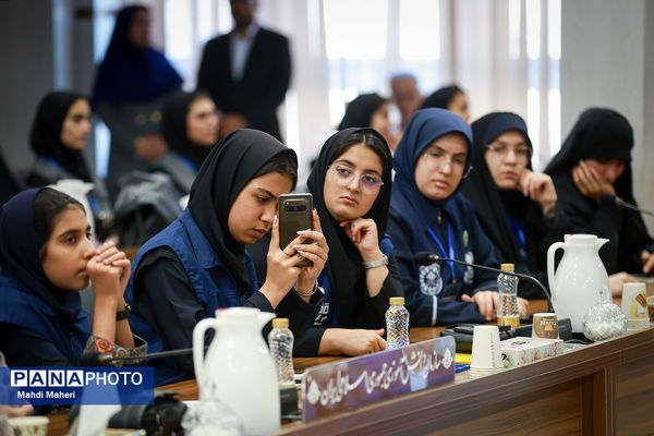 حضور وزیر آموزش و پرورش در خبرگزاری پانا به‌مناسبت روز خبرنگار