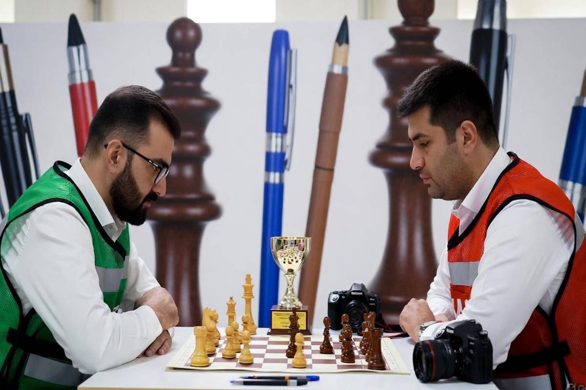 خبرنگاران بر صفحه شطرنج در جام رسانه رقابت می‌کنند