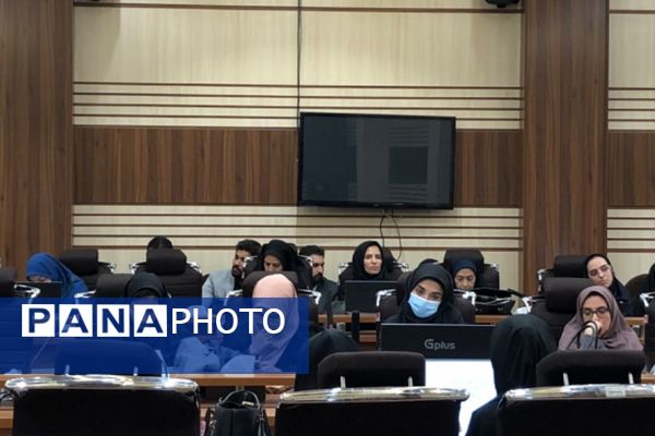 برگزاری کارگاه آموزشی با موضوع جهاد تبیین در ناحیه دو شهرری 