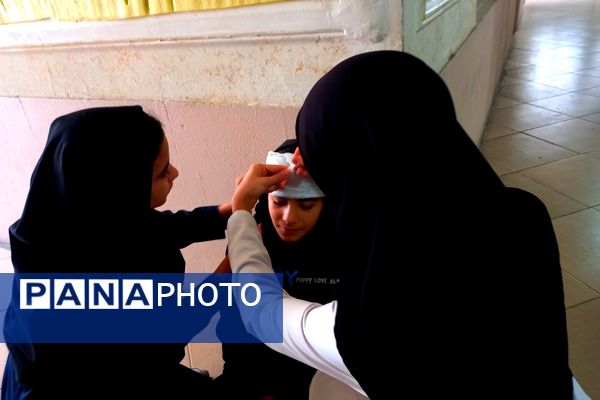 مانور زلزله در دبیرستانه دخترانه شاهد فیض ناحیه 3 شیراز
