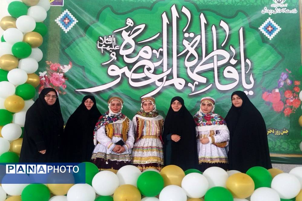 برگزاری جشن روز دختر در سالن کارگر فاروج