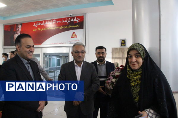 مراسم استقبال از کاروان دانش‌آموزی اعزام به حج عمره در یزد