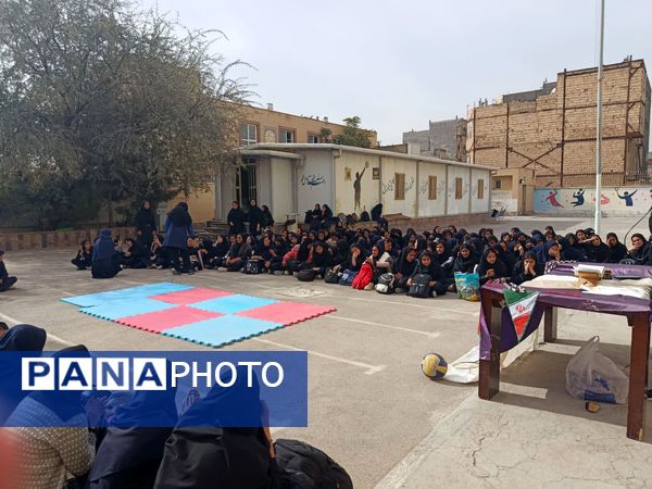 المپیاد درون مدرسه ای،مدارس منطقه رضویه