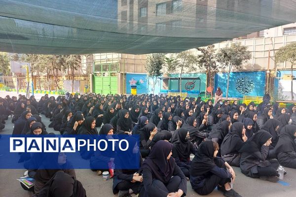 نواخته شدن زنگ امنیت اجتماعی به مناسبت هفته نیروی انتظامی در ناحیه دو شهرری 