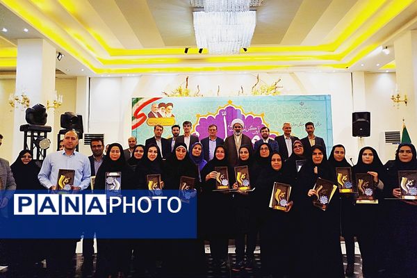  برگزاری مراسم تجلیل از معلمان و مدیران نمونه در ملارد