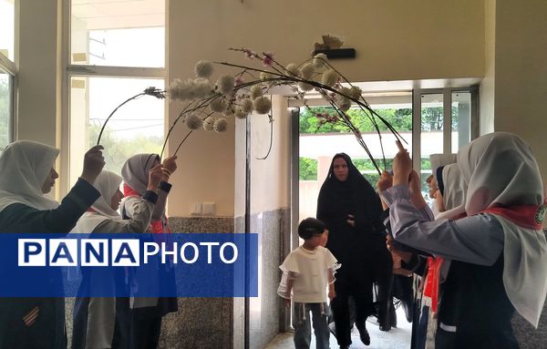 جشنی به پاس قدردانی از معلمان در لردگان