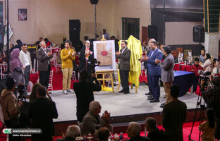 رونمایی از نشان شصت‌سالگی کانون در شب هم‌دلی اهالی ادبیات کودک و نوجوان