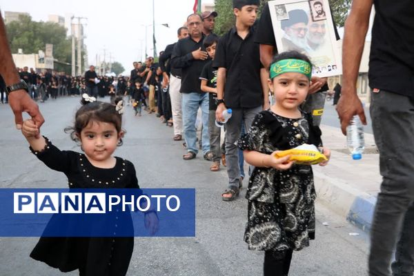 روز عاشورا در بندرخمیر