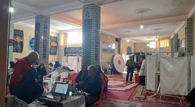 همکاری انسان‌دوستانه مردم شهریار با تیم سیار اهدای خون فارس