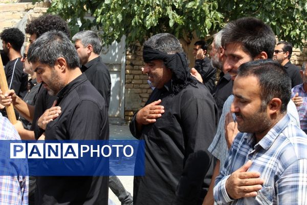 پیاده‌روی جاماندگان اربعین حسینی در شهر درق 