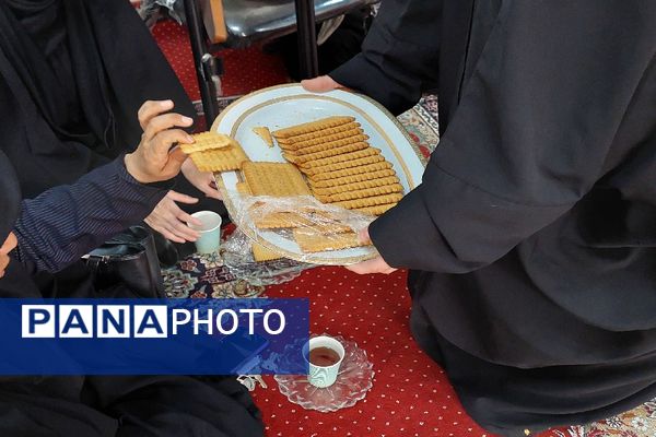 جلسه اعضا شورا و فرماندهان کانون بسیج فرهنگیان شهید مطهری ۲ ناحیه ۲