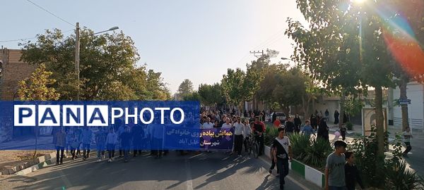 همایش بزرگ پیاده‌روی هفته دفاع مقدس در خلیل‌آباد