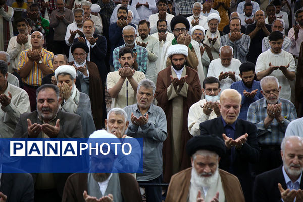 اقامه نماز عید سعید قربان در مصلای قدس قم