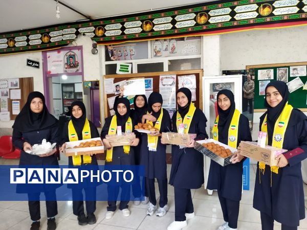 یادآورحماسه سیزدهم آبان دردبیرستان شاهدشهید قاسم سلیمانی