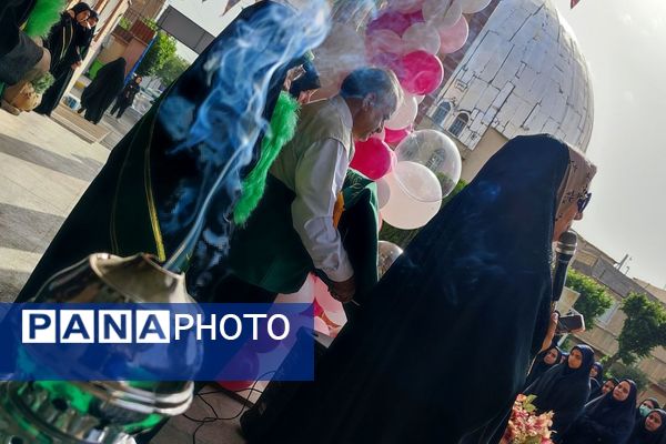 حضور خادمین آستان قدس رضوی در مدرسه شاهد کوثر رباط‌کریم به مناسبت دهه کرامت