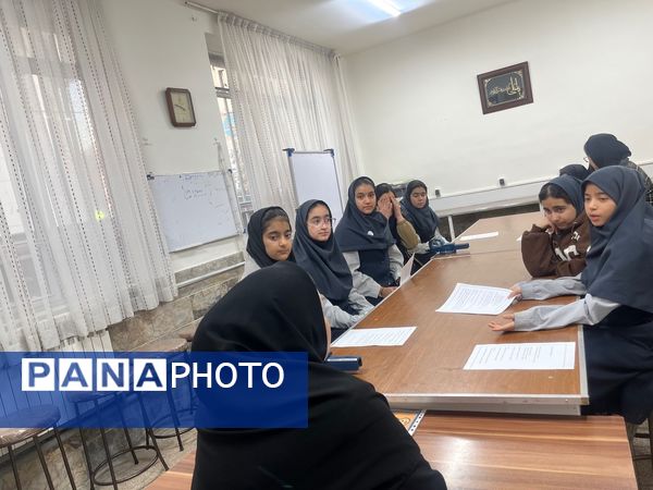 جلسه سفیران سلامت دبیرستان مطهره ناحیه ۶ مشهد 