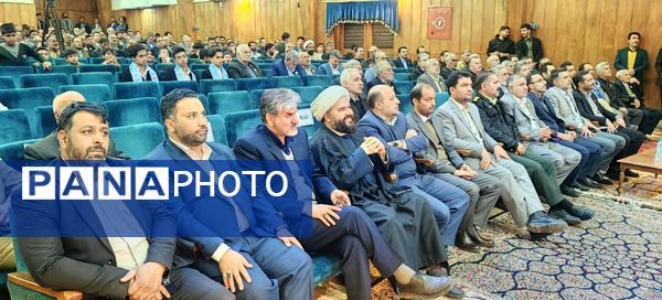 همایش «خشت های بهشتی»در کاشمر
