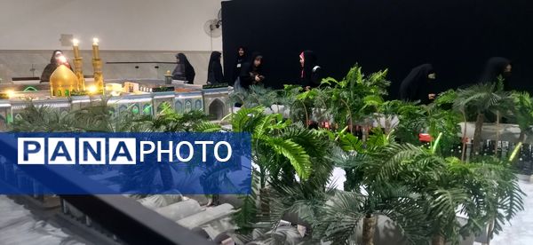 حضور دانش‌آموزان دختر در پنجمین روز کنگره ۵۵۸۰ شهید استان البرز