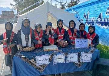 برگزاری جشن حلول ماه رجب در دبستان علمدار شهرستان تفت