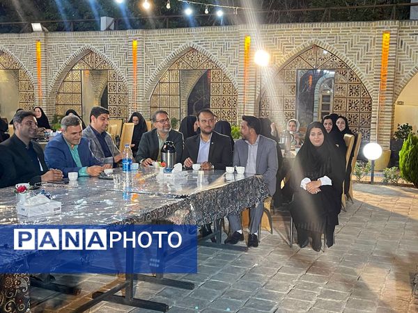 برگزاری آیین تجلیل از آموزش دهندگان تلاشگر نهضت سوادآموزی تربت حیدریه